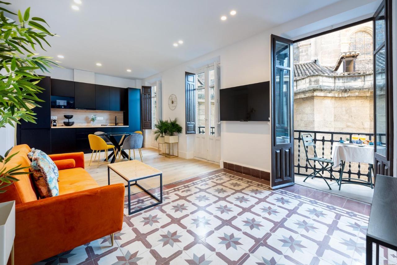 Luxury Gran Via Apartments, Granada